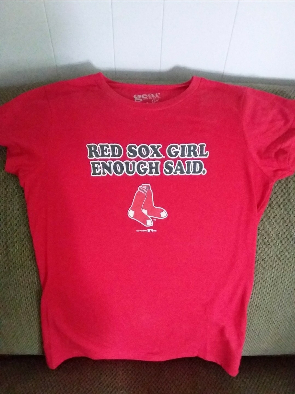 Juniors size Small Boston Red Sox tshirt